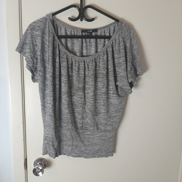 Forever 21 grey knit top - Picture 1 of 4